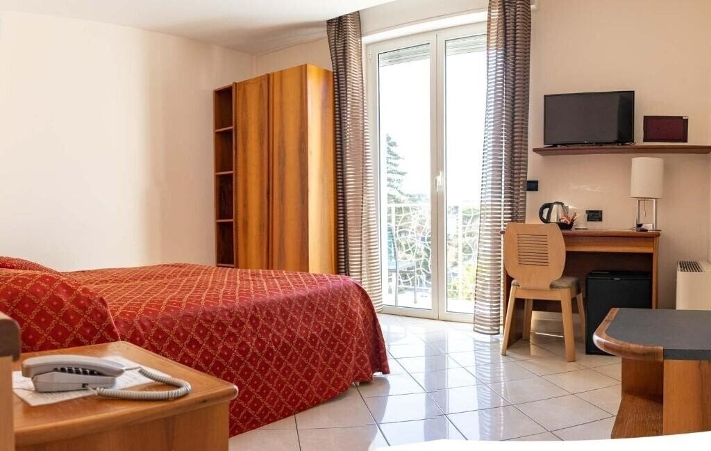Фото Marinella 3*