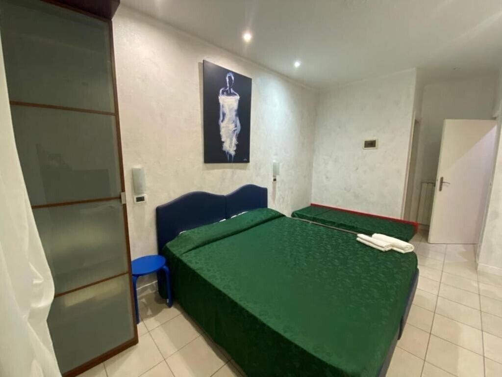 Готель Pollon Inn San Remo 3*