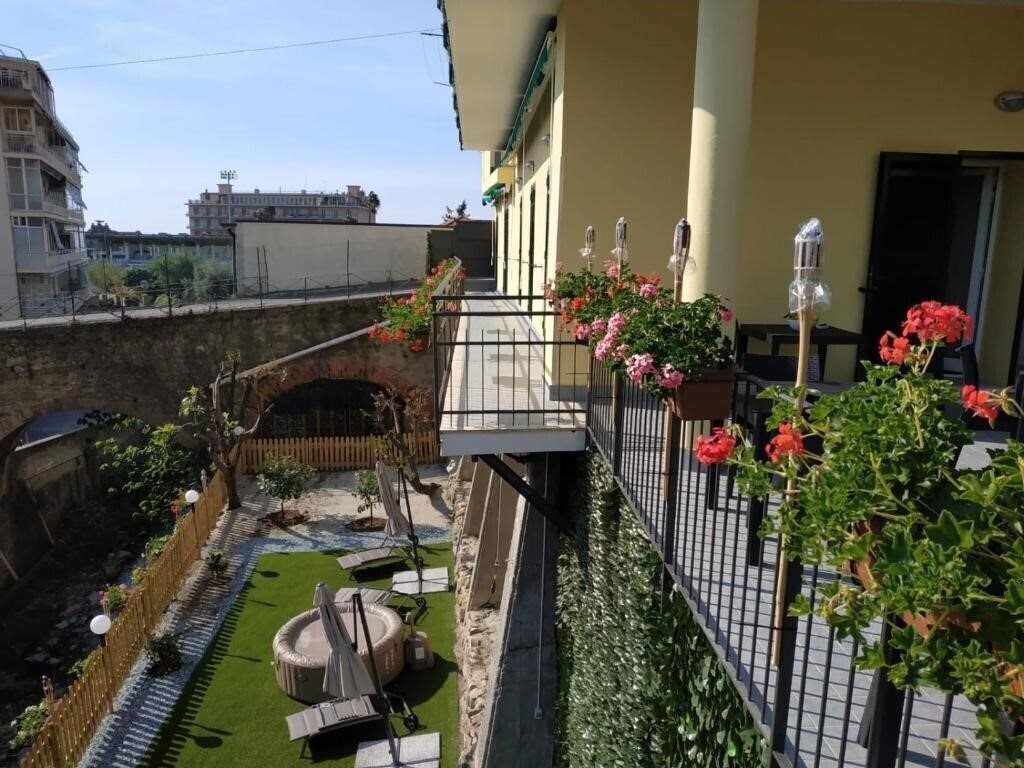 Отель Casa Delle Ginestre Bike 3*