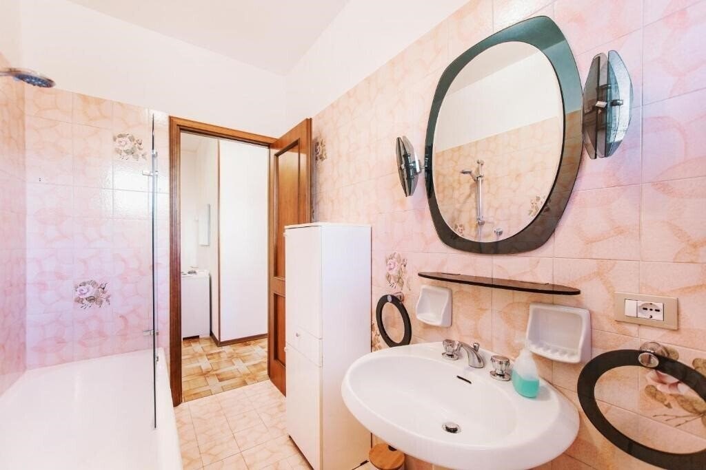 Фотография Silent Apartment by Wonderful Italy 3*