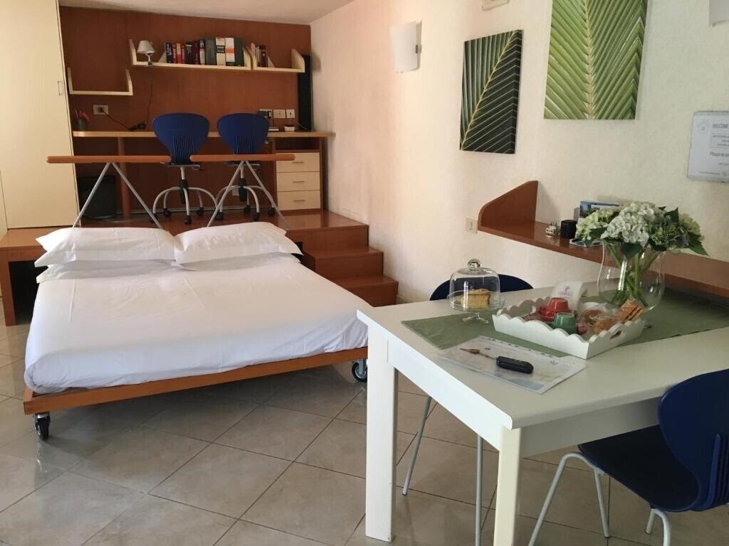 Готель Appartamento Degli Ulivi 3*