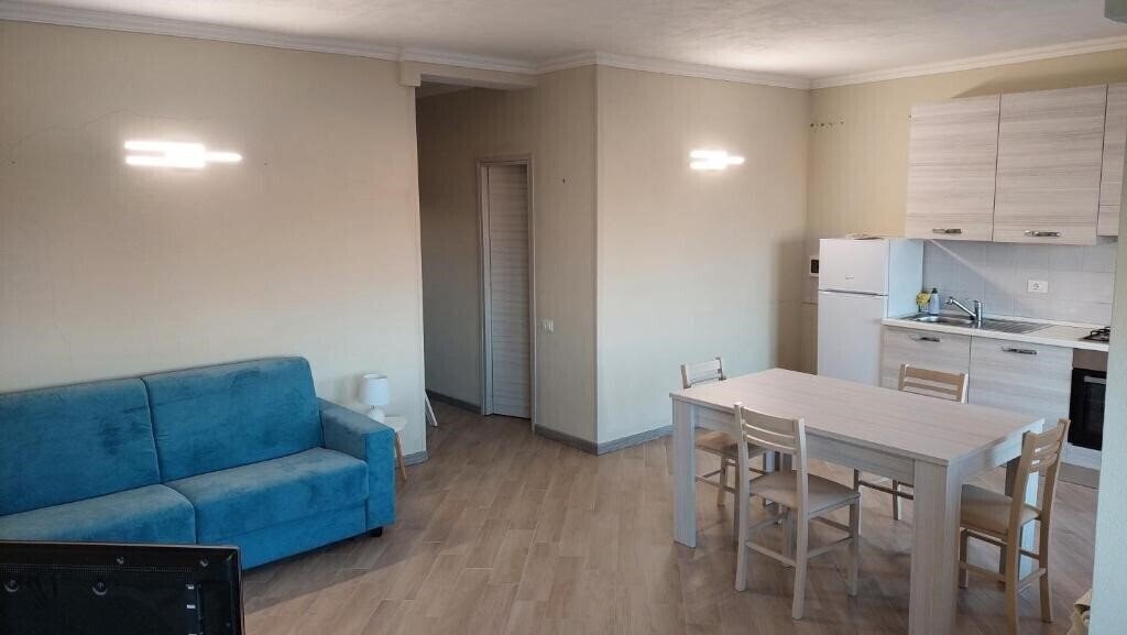 Картинка La Casa di Ermes - Ampio Luminoso Appartamento 2*