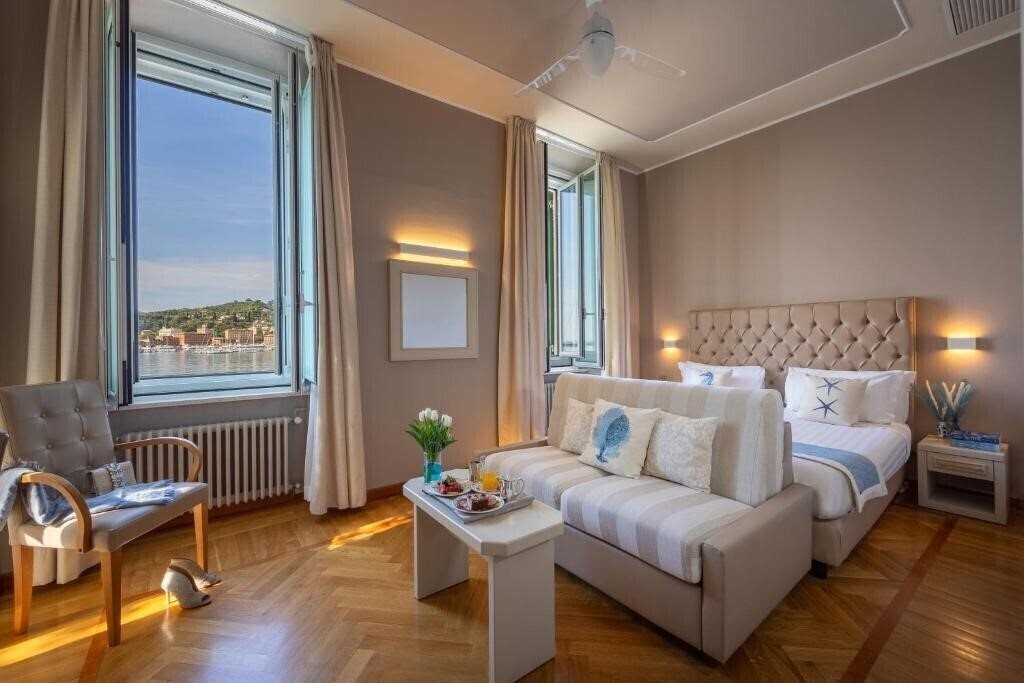 Фото Metropole Santa Margherita Ligure 4*