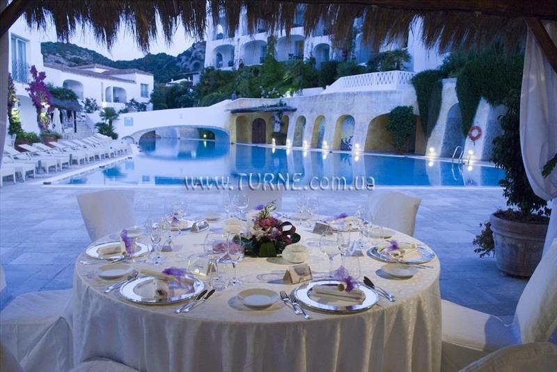 Готель Grand Hotel Poltu Quatu 5*