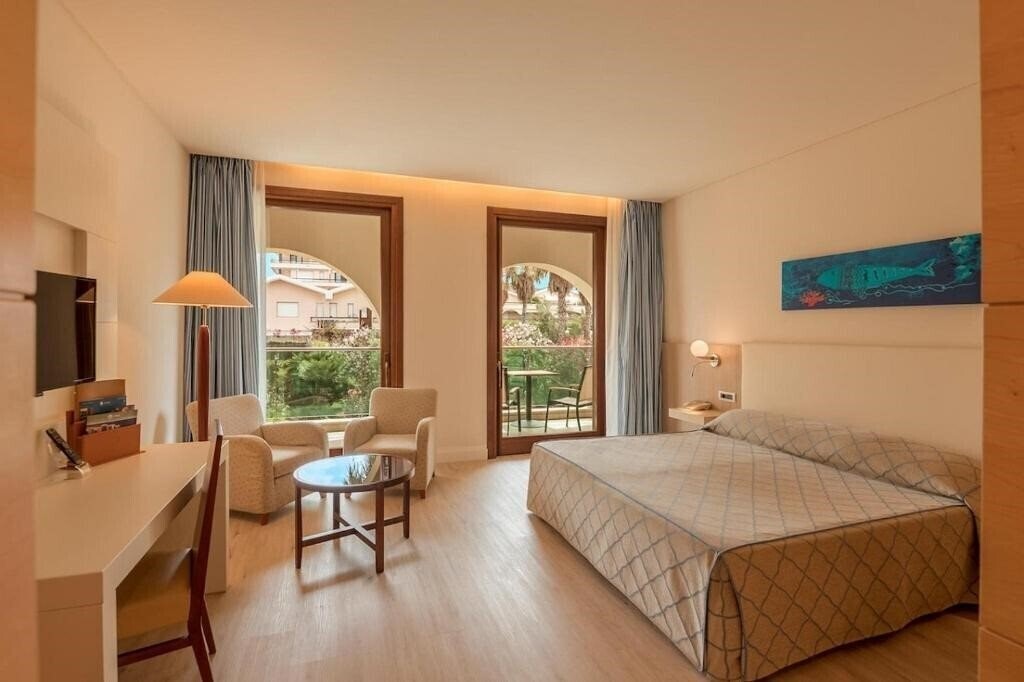 Фотография Smy Carlos V Wellness & SPA Alghero 5*
