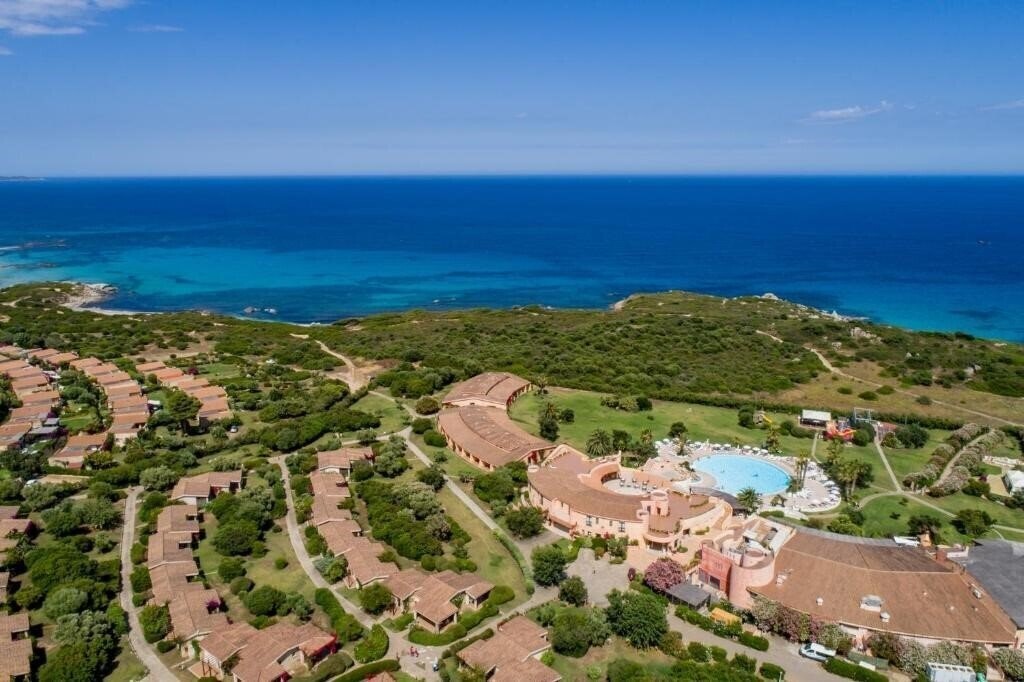 Отель Sant' Elmo Beach Hotel 4*
