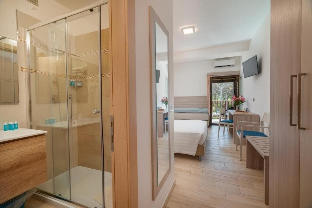 Фотография Portoconte 4*