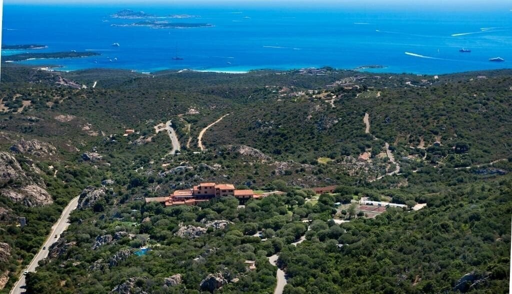 Отель Myo Rocce Sarde (ex. Rocce Sarde) 4*