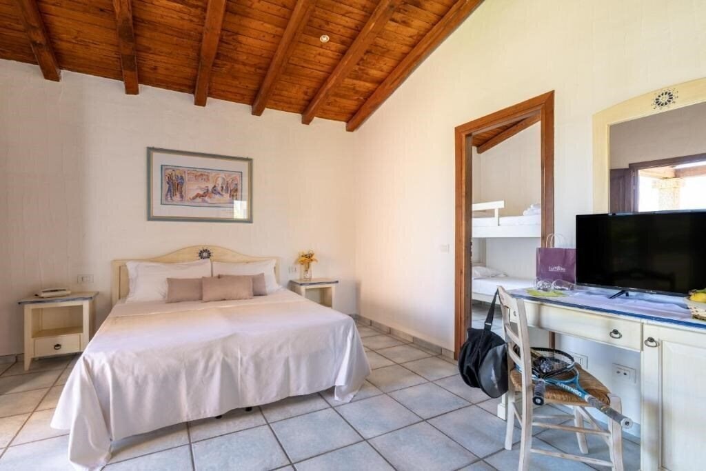 Фотографія Li Suari 4*