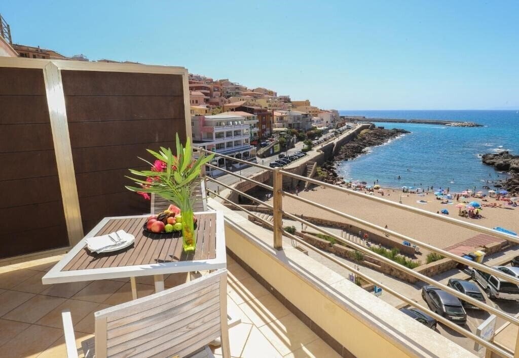 Фото Janus Hotel 4*