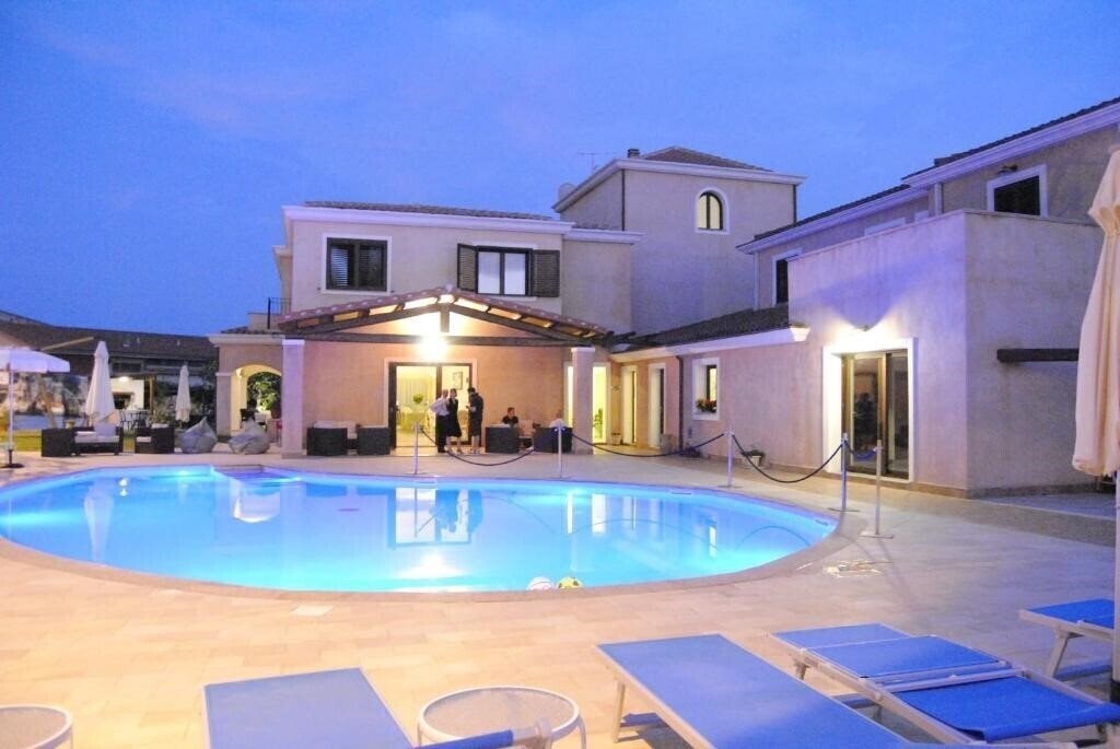 Фотографія Hotel la Perla 4*