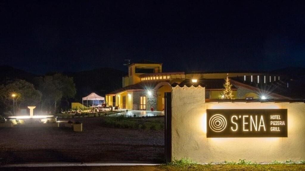 Отель S'Ena Hotel 3*