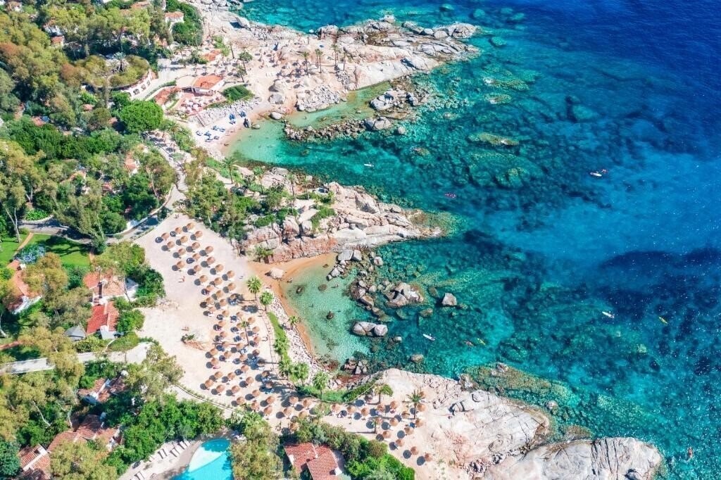 Готель Arbatax Park Resort Telis 4*