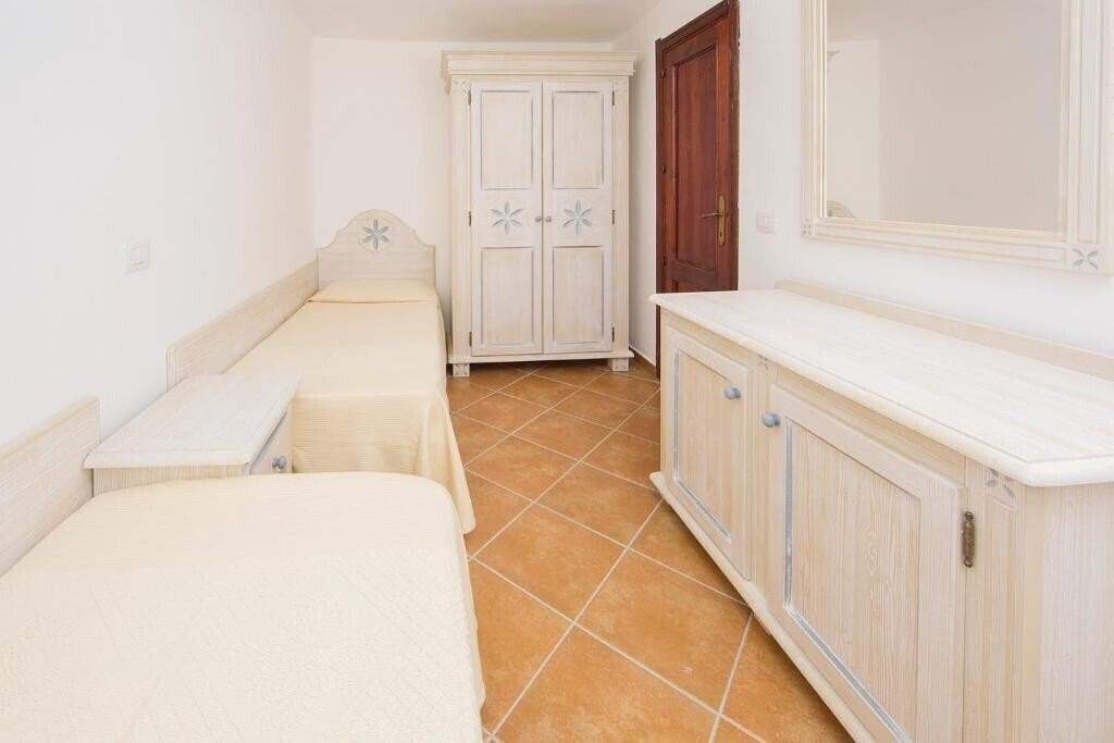 Картинка Colonna Beach Hotel & Residence 4*