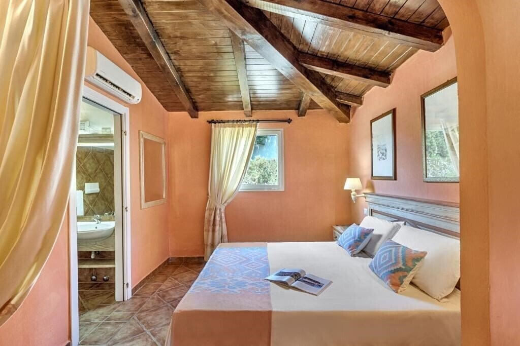 Фото Colonna Resort Country & Sporting Club 4*