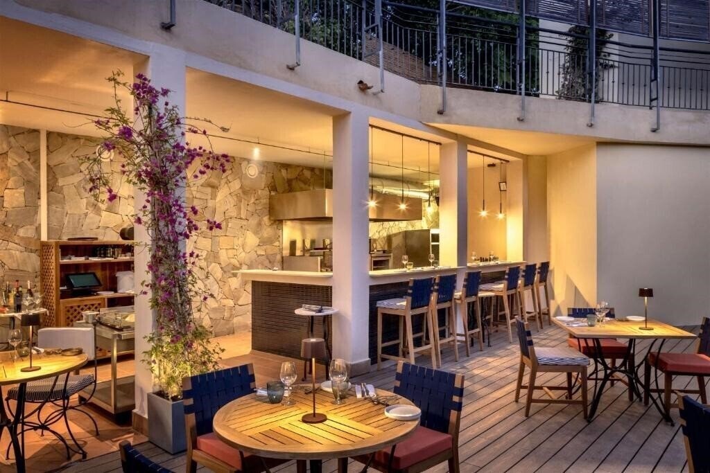 Картинка Veridia Resort Chia, A Member of Radisson Individuals (ex. TH Parco Torre Chia, Parco Torre Chia, TH Torre Chia) 4*