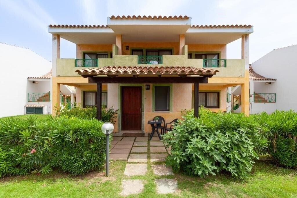 Изображение iH Hotels Villasimius Le Zagare Resort (ex. Club Le Zagare) 4*