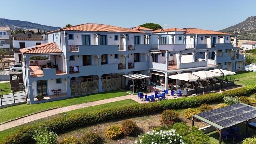 Готель Abbaidda Hotel 3*