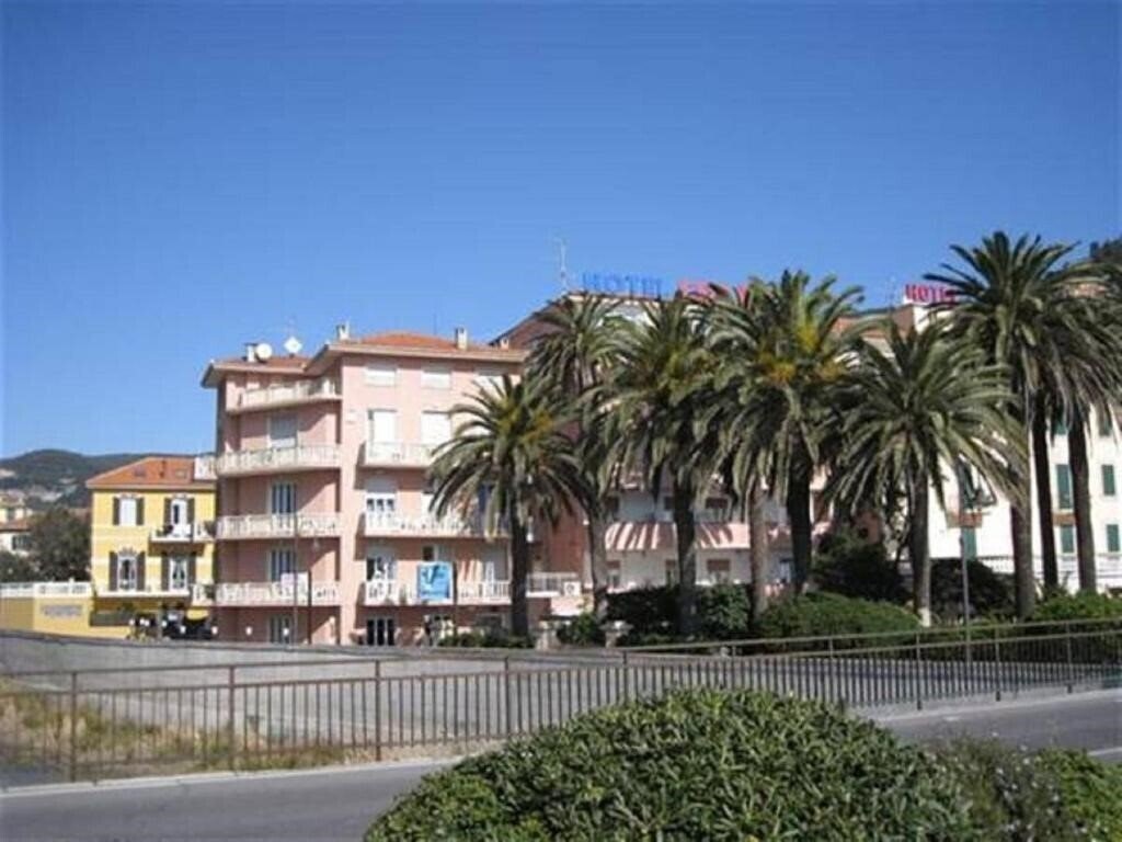 Картинка Corallo Finale Ligure 3*