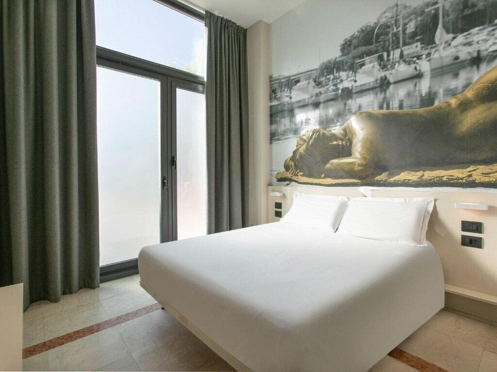 Отель B&B Hotel Savona 3*