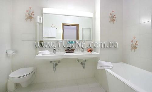 Отель Alaska 3*