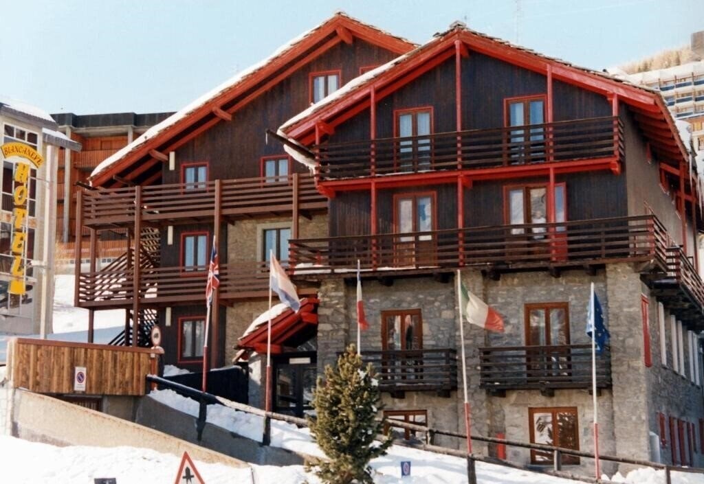 Картинка Biancaneve 3*