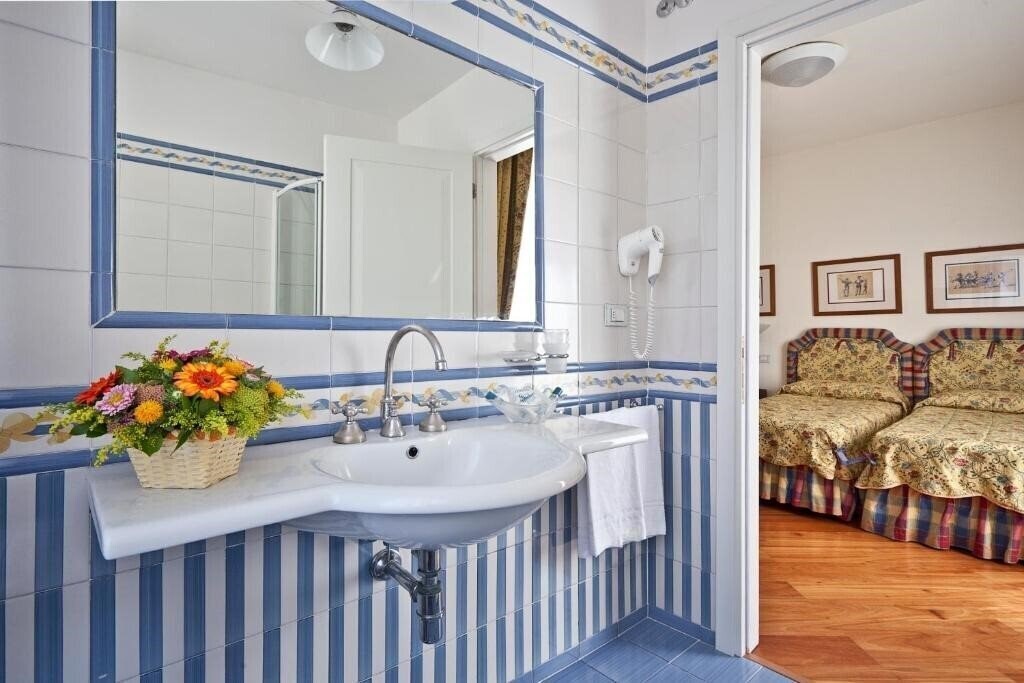 Фотография Italia Hotel 3*