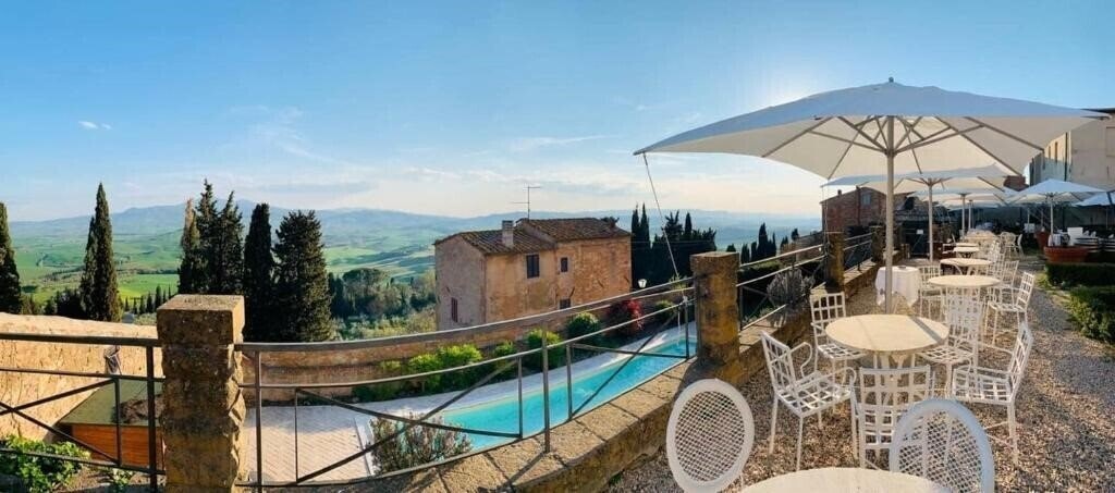 Готель Hotel Relais Il Chiostro Di Pienza 4*
