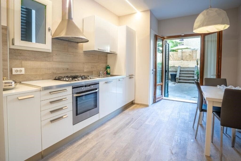 Фотографія Em Apartment 3*