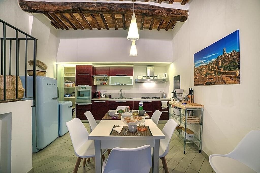 Отель Cozy Apartment in the heart of Siena 3*