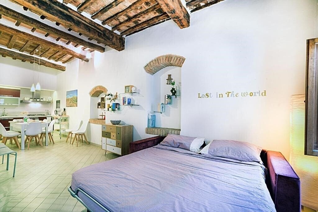 Фото Cozy Apartment in the heart of Siena 3*