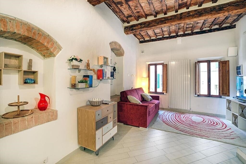 Фотография Cozy Apartment in the heart of Siena 3*