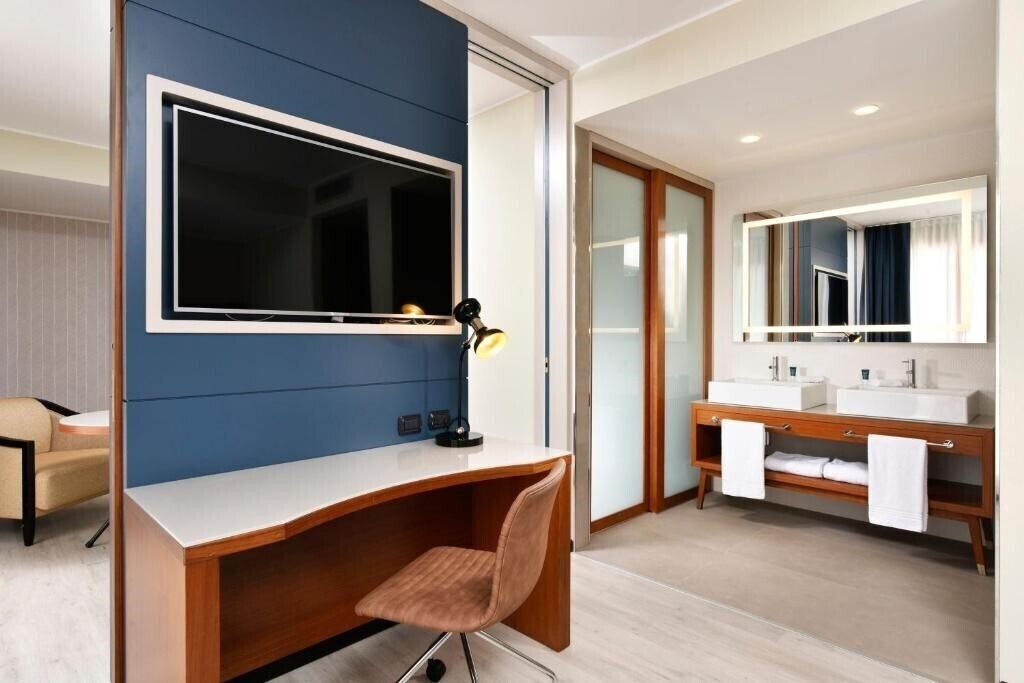 Фотография Four Points by Sheraton Siena 4*