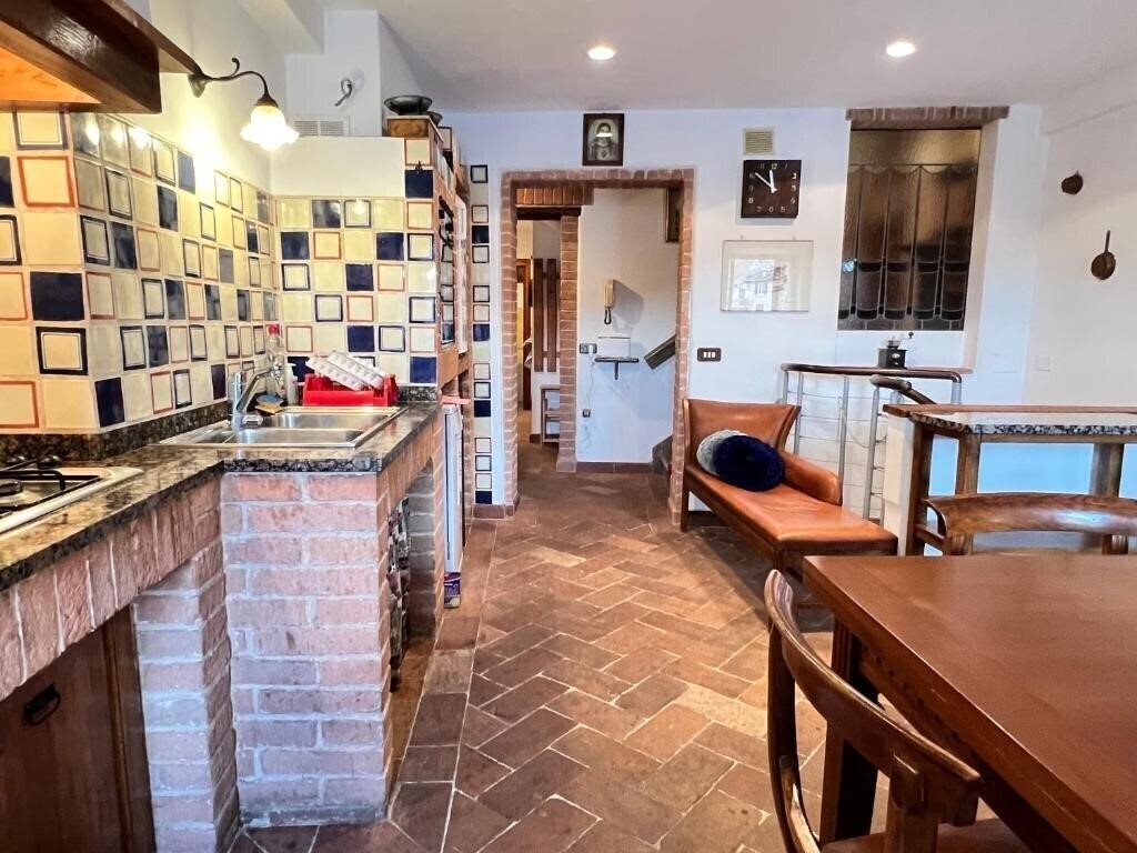 Отель Dupre Apartment 3*