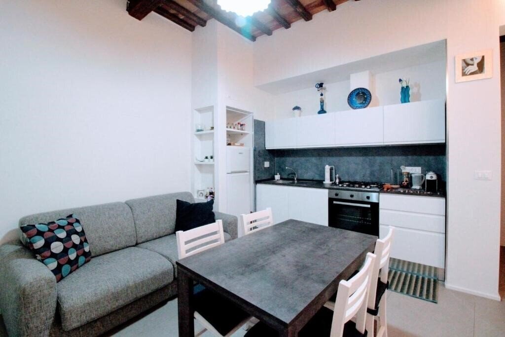 Отель The Galluzza House 3*