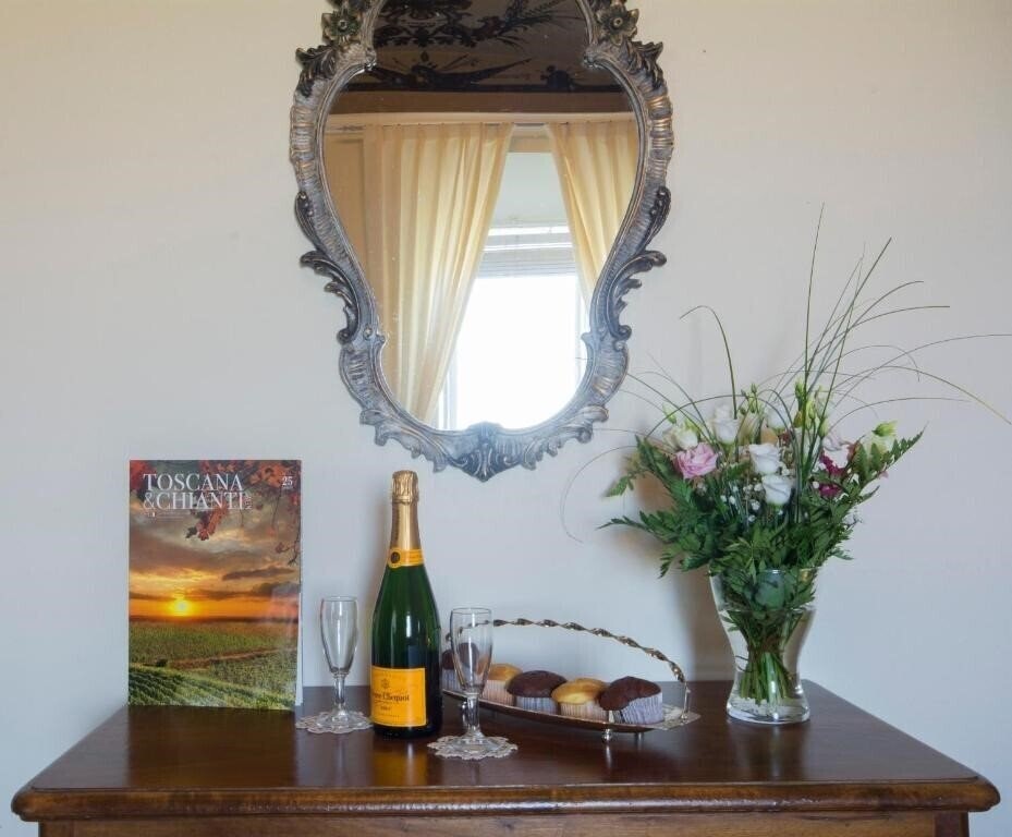Изображение B&B Pantaneto - Palazzo Bulgarini 3*