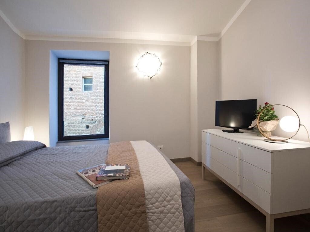 Картинка Il Tolomei - Central in the Middle of Main Street 3*