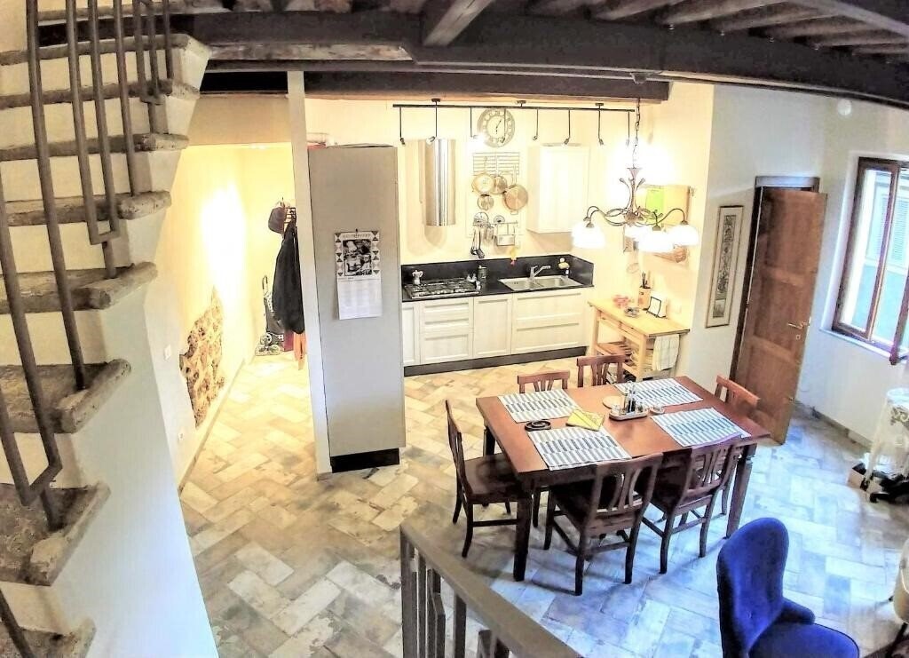 Готель The Aerie - Il Nido Dell Aquila - Central 8bd 3*