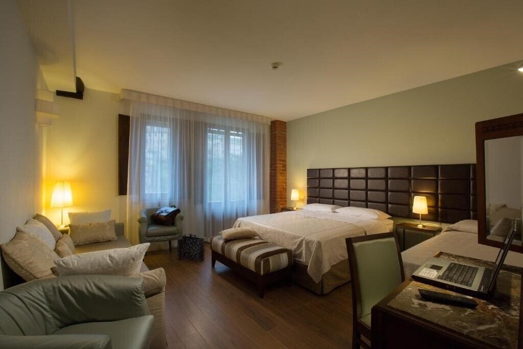 Фото Hotel Alma Domus 1*