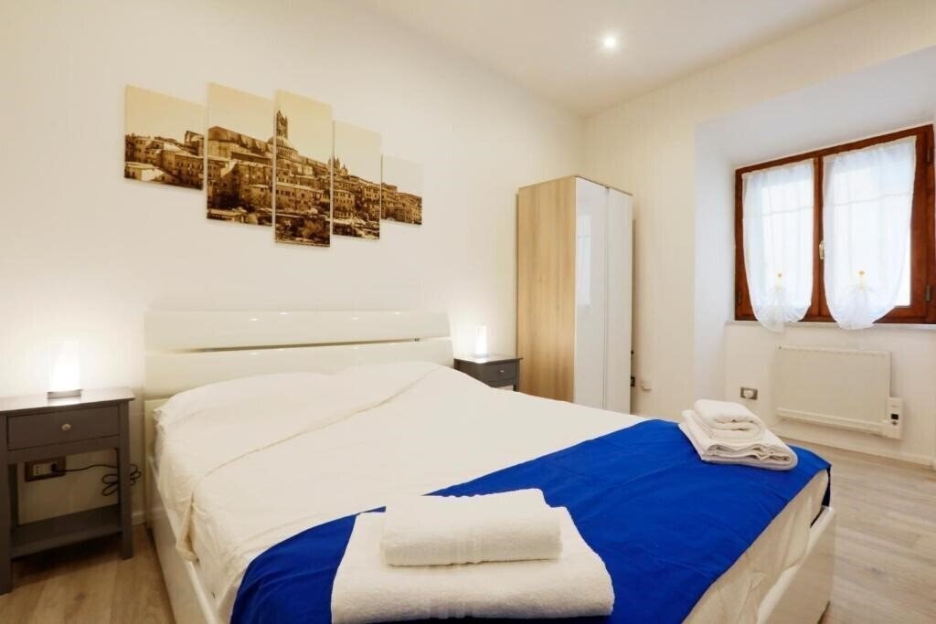 Отель Sweetlittlehouse47 a Pochi Passi Dal Centro 2*