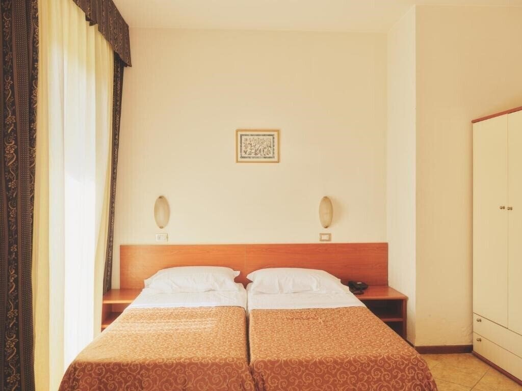 Фото Palazzo Dei Priori 4*