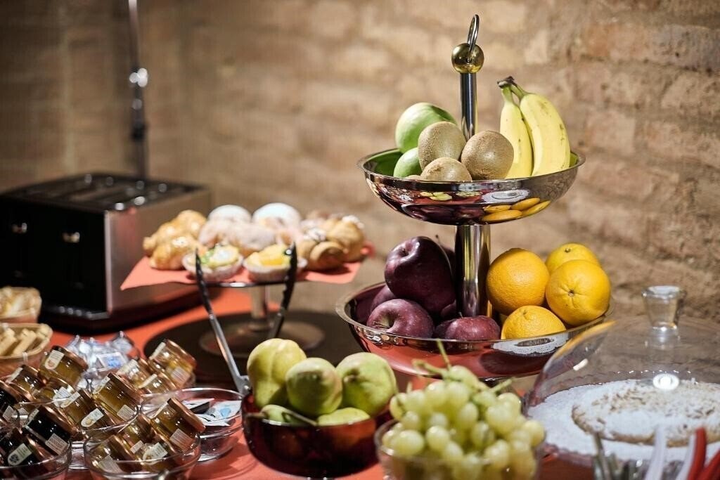 Фотографія Hotel Palazzetto Rosso 3*