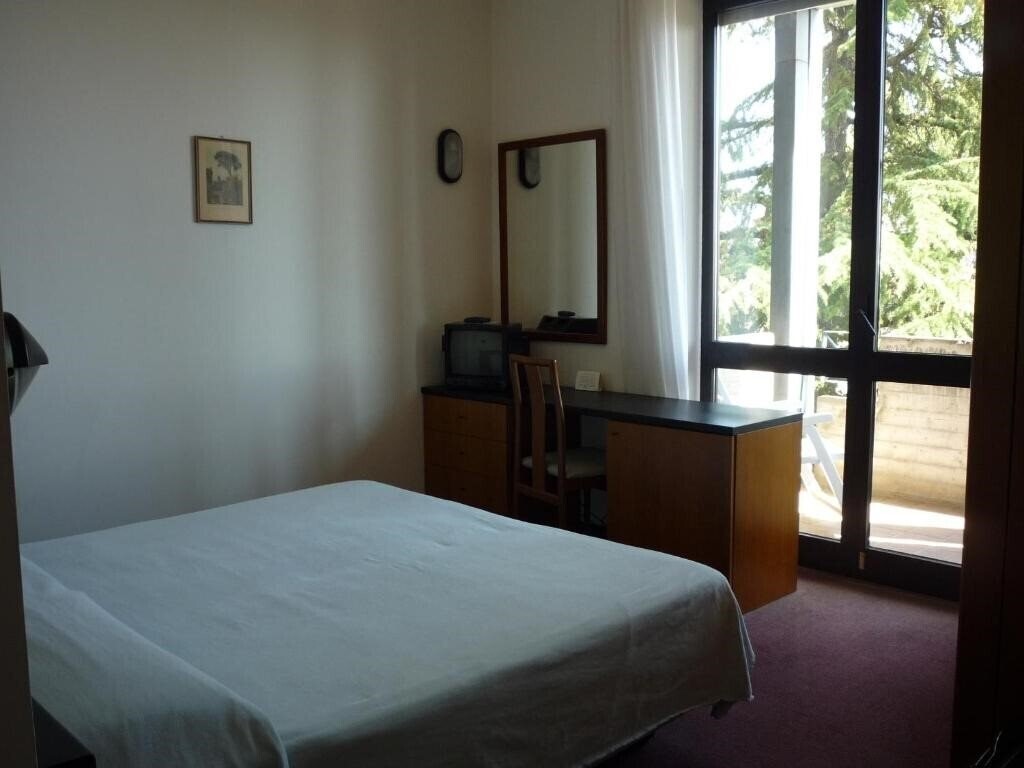 Фото Montecarlo Hotel Chianciano Terme 3*