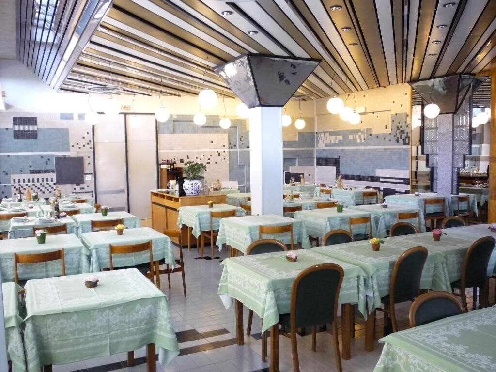 Картинка Montecarlo Hotel Chianciano Terme 3*