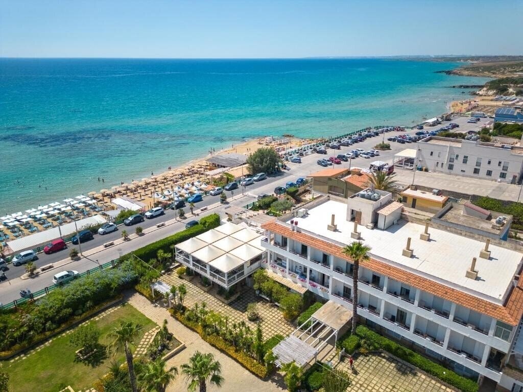 Готель Jonio (Lido Di Noto) 3*