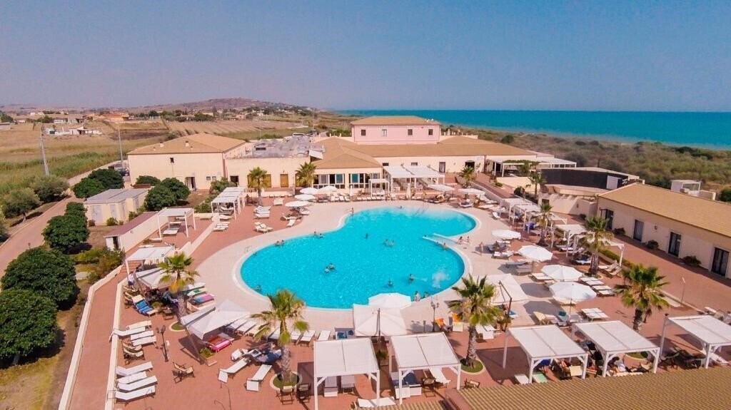 Готель Sikania Resort & SPA 4*