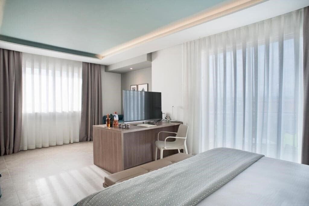 Фотографія Modica Beach Resort (Marina Di Modica) 4*