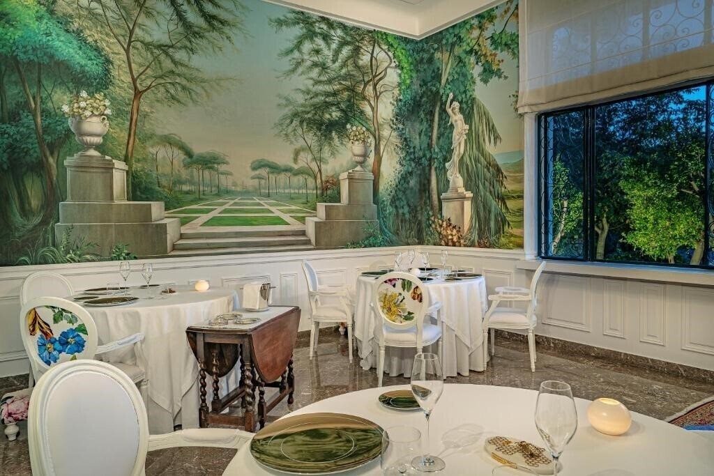Фотография Majestic Palace 4*
