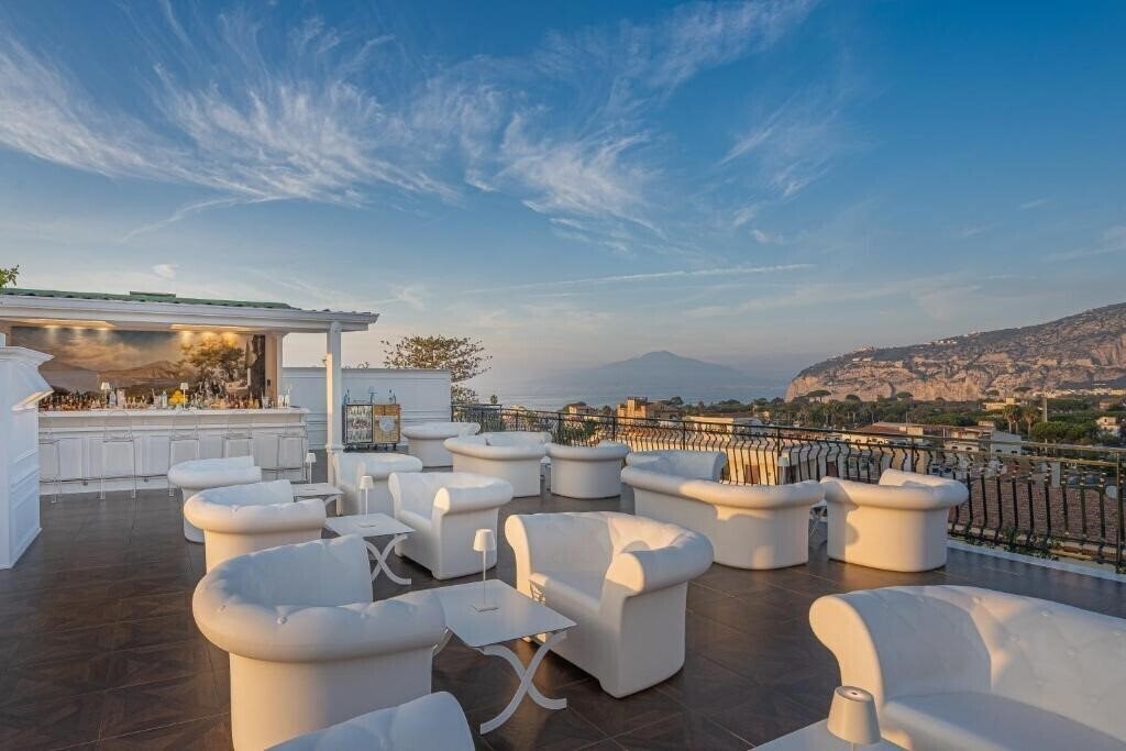 Картинка Majestic Palace 4*