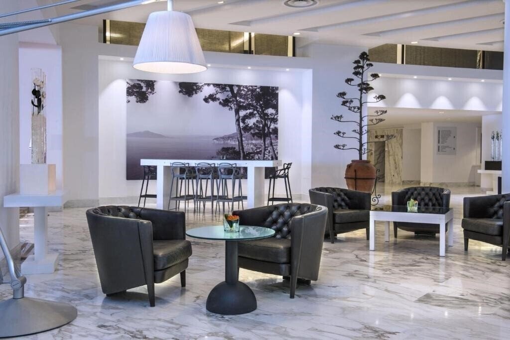 Картинка Hilton Sorrento Palace 4*